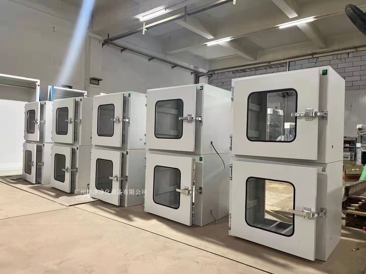 传递窗是用来保证实验数据准确可靠的一个基本条件 生物实验室传递窗安装高度要求