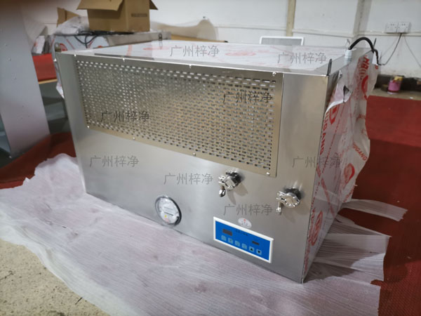 百级层流罩是一种高洁净度的局部空气净化设备 百级层流罩